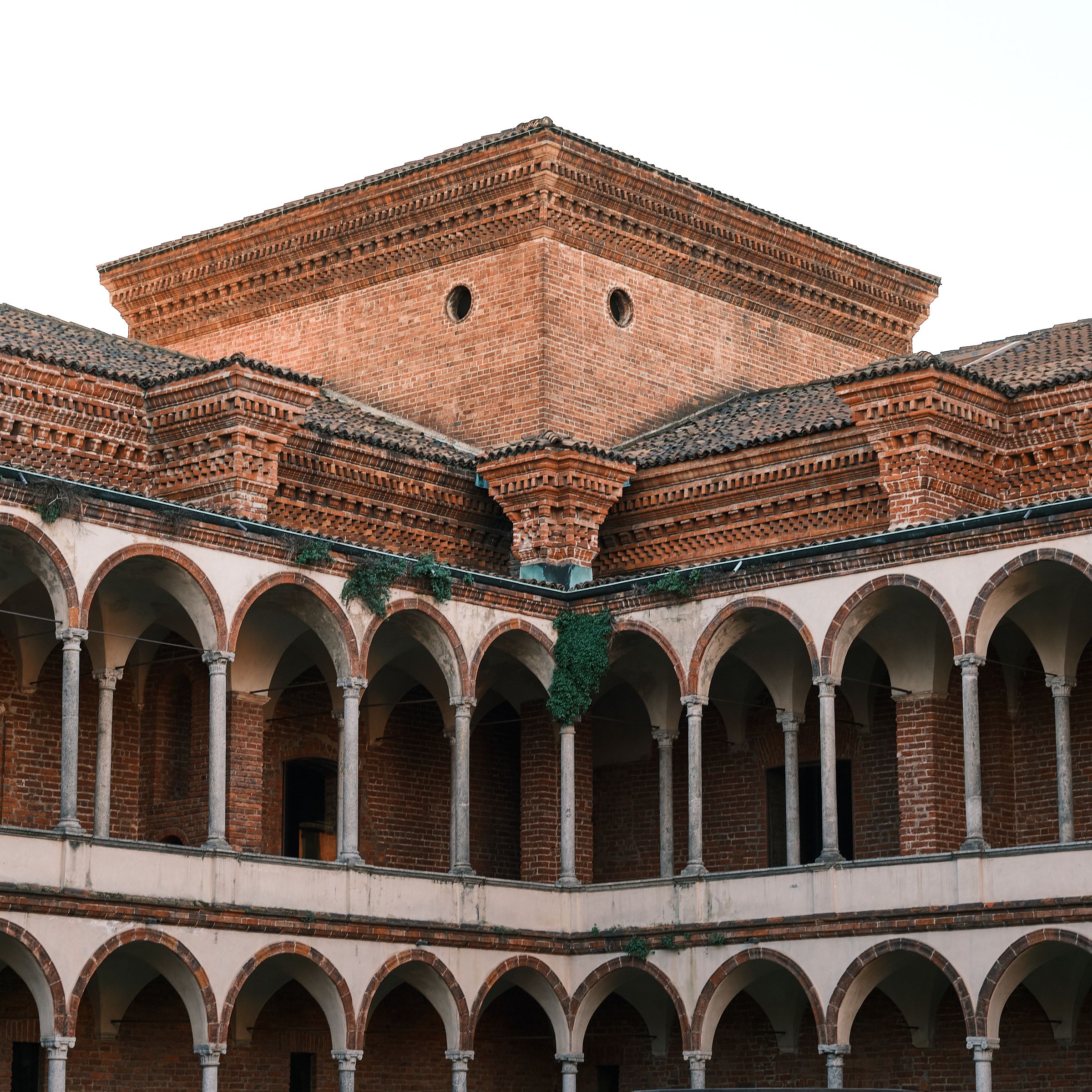 Cà Granda - Cortile della Ghiacciaia